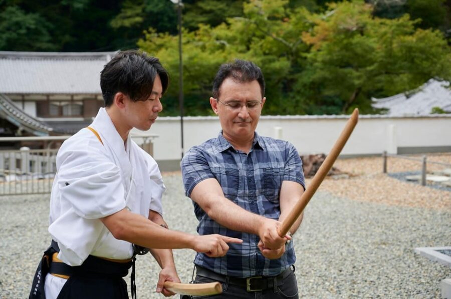 Osaka: Private Samurai Experience - Train with Sword Master - The special sword performance you get before you practice