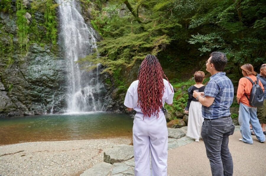 Osaka: Private Samurai Experience - Train with Sword Master - Ryuan-ji or Saiko-ji: why the temple setting changes the training