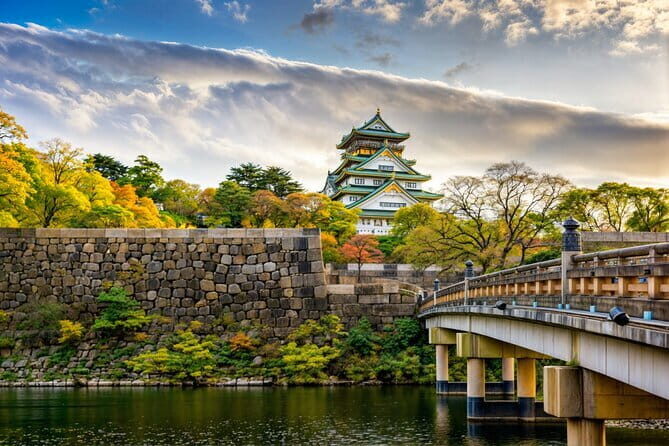 Osaka Private Tour with English-Speaking Driver - Key highlights at a glance