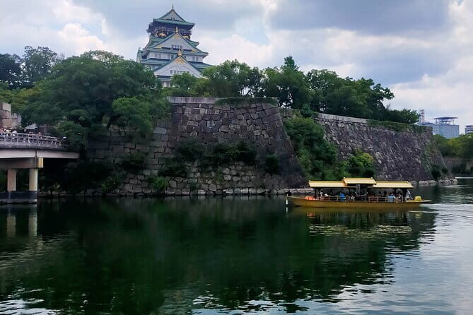 Osaka Private Tour with English-Speaking Driver - Stop 3: Sumiyoshi Taisha Shrine and the Taiko Bridge feel