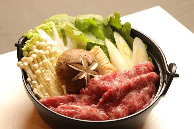 Osaka Samurai Show and Experience Halal Wagyu sukiyaki - The 6:00 PM samurai show: a focused performance you can follow
