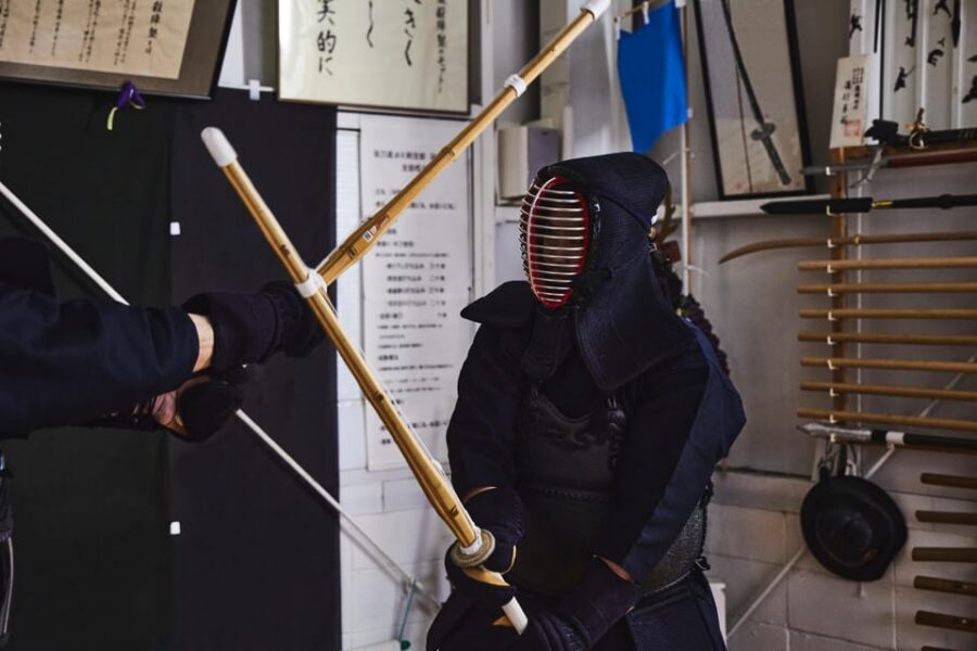 Osaka: Samurai Training Experience KENDO in Osaka - The Reiho and Bushidō lecture that actually changes how you train