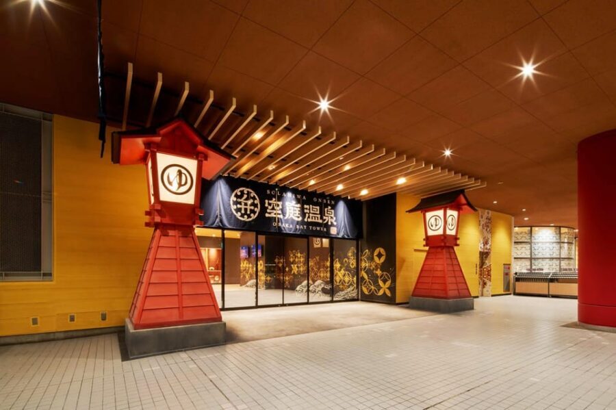 Osaka: Solaniwa Onsen Hot Spring Visit - Solaniwa Onsen at Osaka Bay Tower: what it is and why it feels special