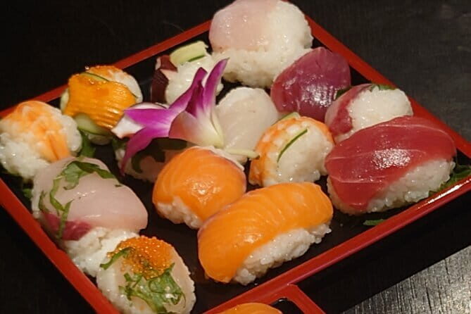 Osaka Sushi Cooking Class "Learn here and make it at home" - What the 30-minute orientation gets you ready for