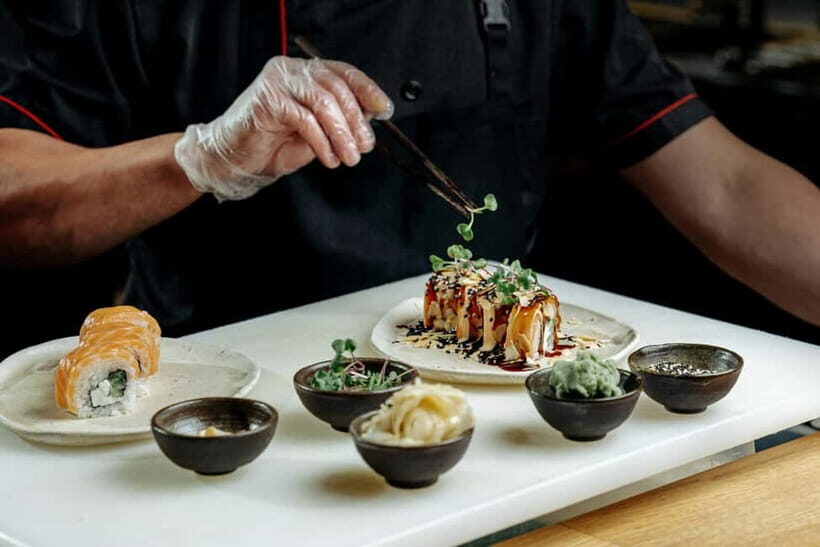 Osaka: Sushi Making Class and Dotonbori Food Tour - Key takeaways before you book