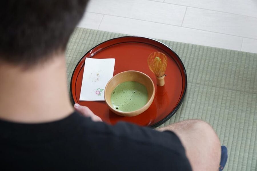 Osaka: Tea Ceremony and Matcha Tea Bowl Making Workshop - Finding Ceramics Tocoton at JR Teradacho (and Starting Smoothly)