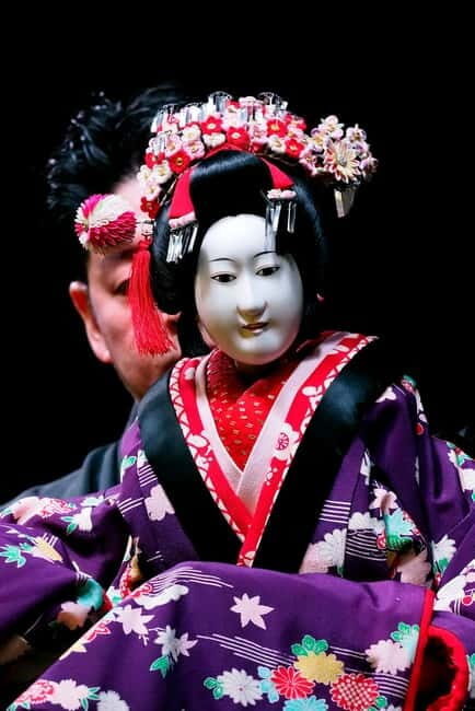 Osaka Traditional Performing Arts Heritage Night - What you’ll see: Noh, Kyogen, Bunraku, Rakugo, and more named arts