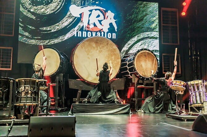 Osaka: UTAGE Modern Japanese Taiko Live Show - Visuals and pacing: why this doesn’t drag