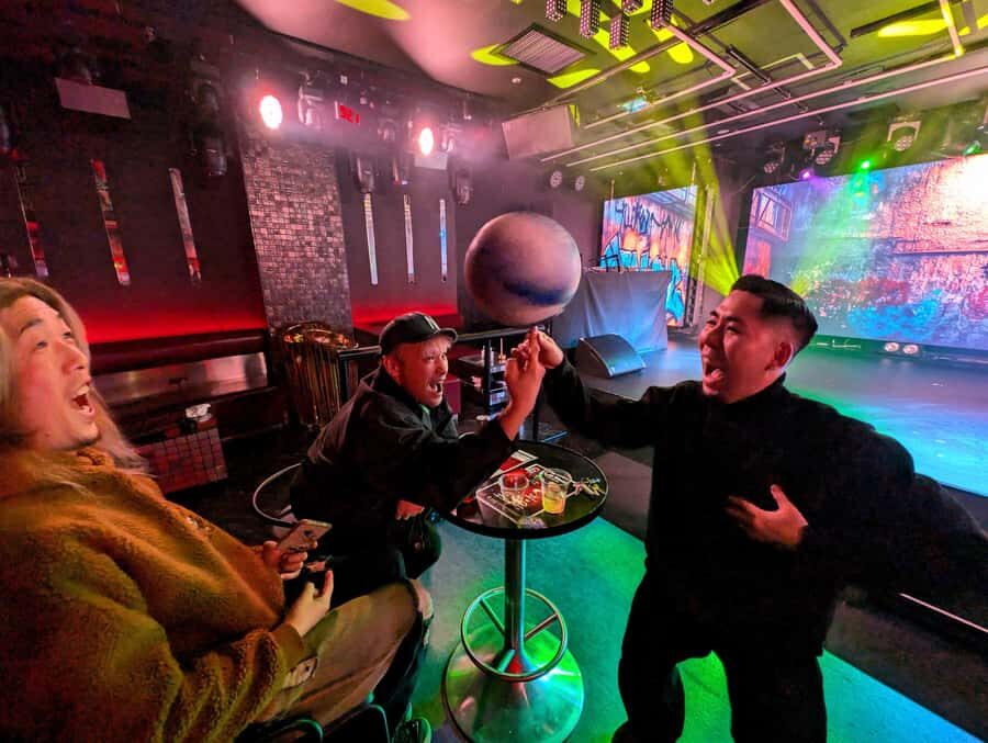 OSAKA VARIETY ACT SHOW - The Daily Rotating Cast: Six Performers, New Energy Every Day