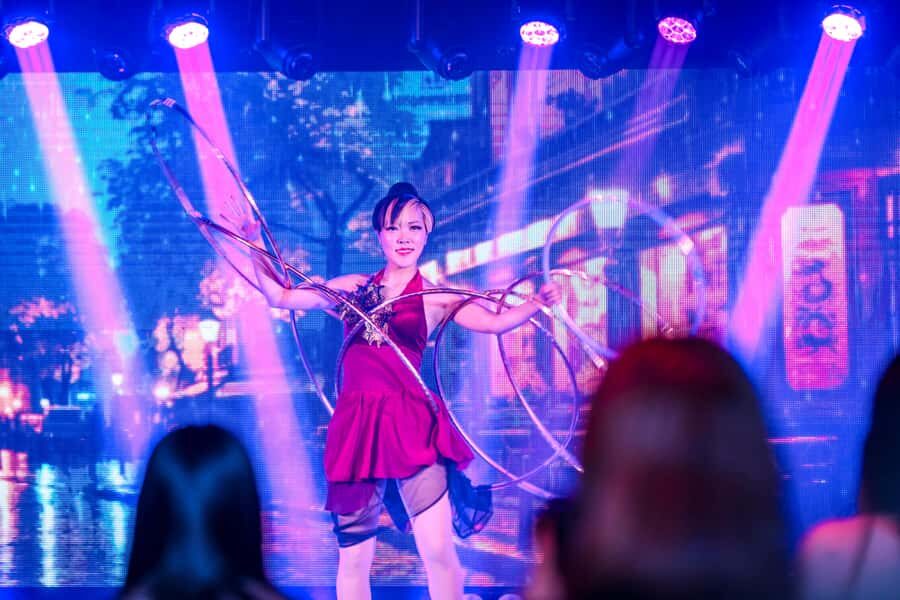 OSAKA VARIETY ACT SHOW - Age Rules and Who This Fits Best