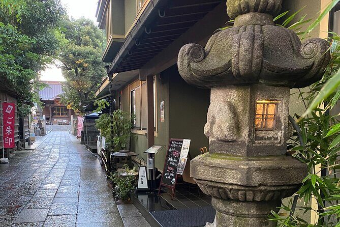 Osaki, Togoshi Ginza Private Walking Food , Izakaya dinner tour - Stop 2: Izakaya Komataya in Nishishinagawa for sake and a real dinner mood
