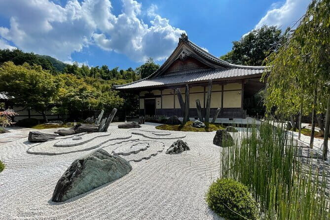 Pedal Adventure Kyoto E-Bike tour : True Kyoto Avoid the crowds - Enkoji Temple and the Zen Garden Retreat: Quiet Spiritual Kyoto