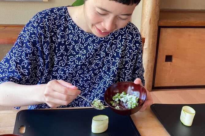 Plant-Based Sushi Diversity for All (vegan-friendly) - The Workshop Flow: From Intro to You Eating Your Own Sushi