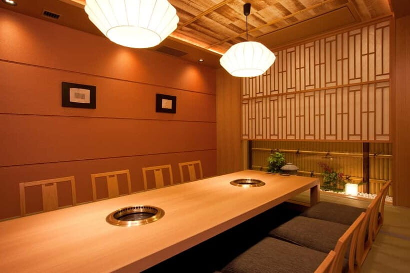 Premium Kyoto BBQ & Yakiniku reservation at TENDAN Gion - The Royal Floor experience: private room dining with kimono service