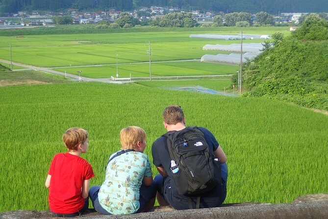 Private Afternoon Cycling Tour in Hida-Furukawa - Guides make the difference: Ayato, Hisa, Nanami, and others