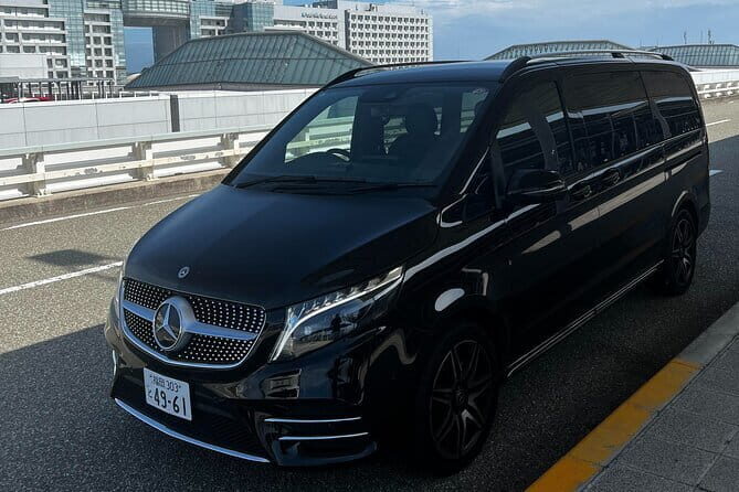 Private Airport Transfer Tokyo City to Haneda Airport HND - Timing that respects flight anxiety (and how the waiting rules work)