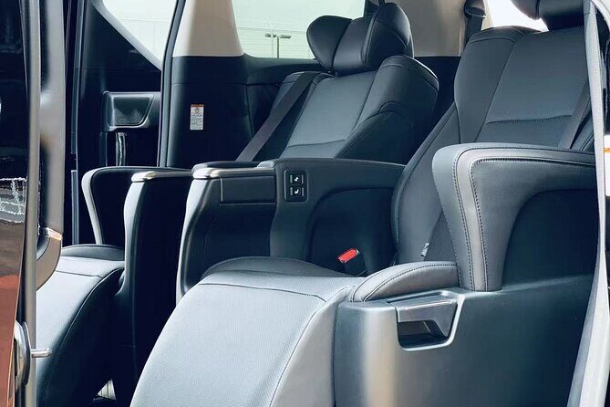 Private arrival Transfer from Narita Airport(NRT) to central Tokyo city - Narita pickup: finding your driver without a scavenger hunt