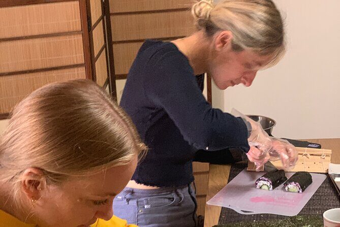 Private Art Sushi Roll Class in Kyoto - Who should book this sushi art class