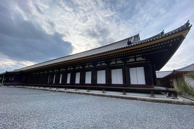 Private & Custom KYOTO Walking Tour - your Travel Companion - Sannenzaka and Ninenzaka streets, then Yasaka Shrine in Gion’s orbit