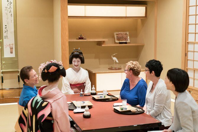Private Dinner with Maiko and Geiko in Kyoto - Etiquette rules that keep the experience respectful (and smooth)