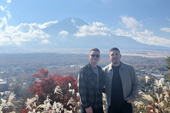 Private Fuji Full-day Car Tour with Hotel Pickup -Local Guide - Arakura Fuji Sengen Shrine for a dramatic Fuji viewpoint