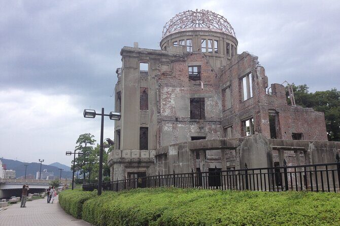 Private Full Day Hiroshima Tour - Guides, timing, and crowd control that you can feel