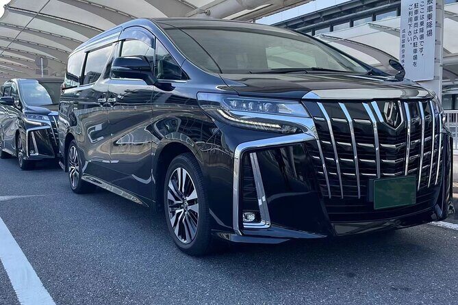 Private Haneda Airport (HND) to Central Tokyo City Transfer - The ride itself: comfortable, private, and sized for your group