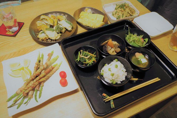 Private Japanese Cooking Class in Hiroshima with Machiko's Family - From 10:00 Start to Shared Dinner: The Flow of the Class