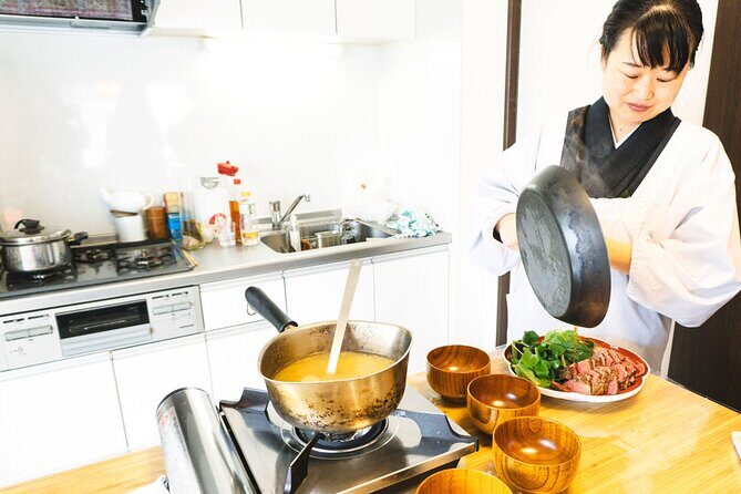 Private Japanese Cooking Class in Osaka with Culinary Expert Yoko - Minami-Morimachi Meet-Up and the Neighborhood Orientation