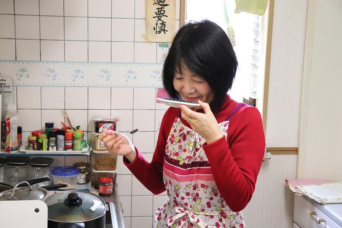 Private Japanese Home Cooking Class in Kyoto with Michiyo - The menu basics: why dashi and chirashi sushi are the perfect starter combo