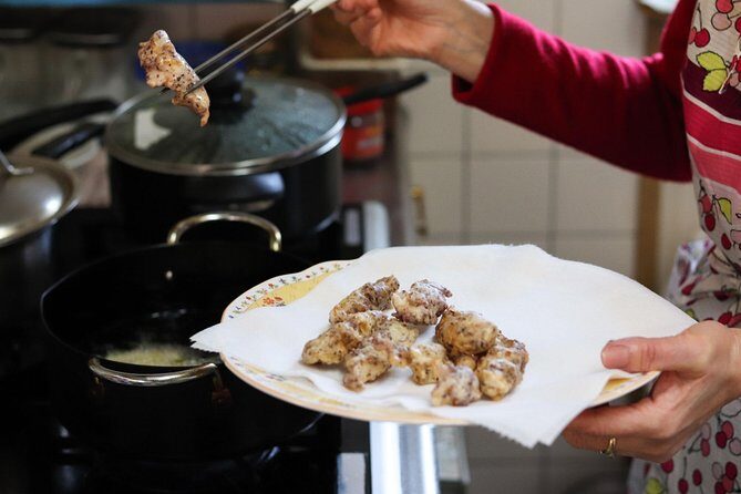 Private Japanese Home Cooking Class in Kyoto with Michiyo - What makes it feel local: conversation, household rhythm, and real hospitality