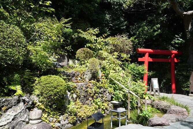Private Kamakura Early Morning Tour (Tokyo Departure Available) - Stop 4: Tsurugaoka Hachimangū and samurai-era roots