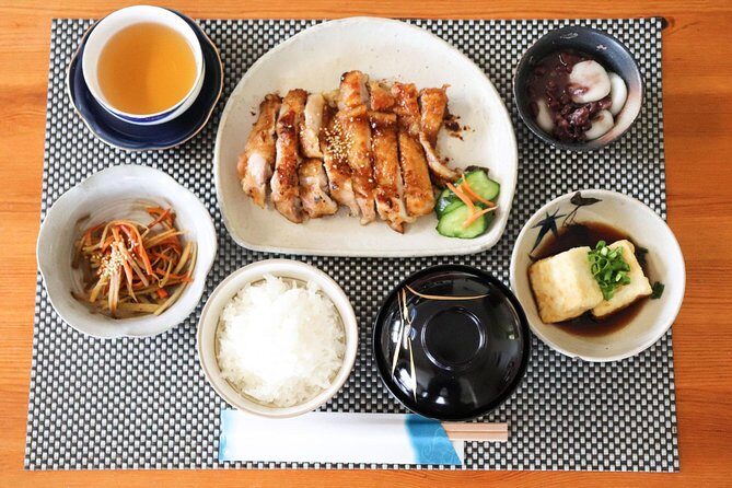 Private Market Tour and Cooking Class with Kanae, a Sapporo Local - Choosing ingredients for your cooking class (and not wasting money)