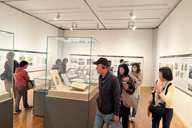 Private Omiya Bonsai Village Tour with Licensed Guide - A private guided circuit through six bonsai gardens