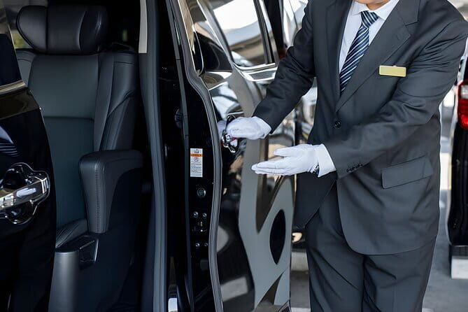 Private One Way Tokyo Hotel Transfer to Yokohama Port - Price and Value for a Group Up to 6