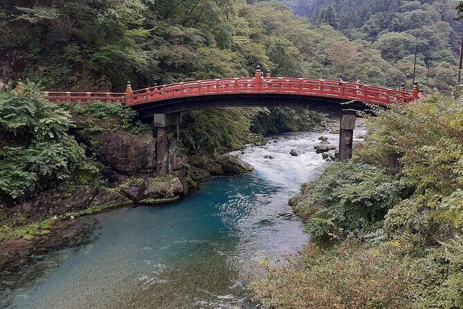 Private Outstanding Nikko Tour with English Speaking Driver - Toshogu Shrine Complex: Color, Carvings, and the Best Time Slot