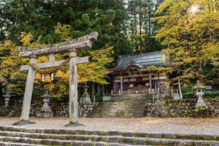 Private Shirakawago & Takayama Tour with Pickup and Drop-off - A Private Route From Nagoya: Why This Pair Works in One Day