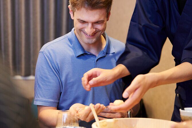 Private Sushi Making with a Sushi Master - Michelin-starred sushi, private and practical