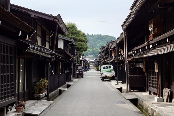 Private Tour From Takayama to Takayama and Shirakawago - Key highlights you’ll care about