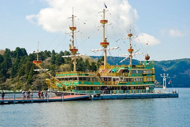 Private Tour - Hakone Day Trip! A Tour to Explore All Must-Sees! - Lake Ashi Cruise from Motohakone Pier: Views Without the Hassle