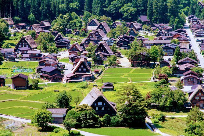 Private Tour of Shirakawago from Kanazawa (Half Day) - A Private Ride from Kanazawa to UNESCO Shirakawa-go