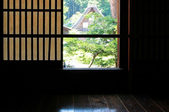 Private Tour of Shirakawago from Kanazawa (Half Day) - Mountain Drive Details: Comfort, Snow, and an Overlook Option