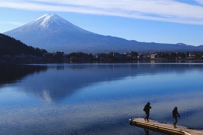 Private tour to Mount Fuji with an English driver from Tokyo - Stop 1: Mount Fuji 5th Station (the viewpoint anchor)