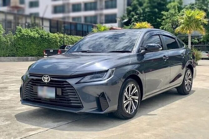 Private Transfer by Sedan from Itami Airport ITM to Kyoto City - Kyoto City Center drop-off: fewer steps after you arrive