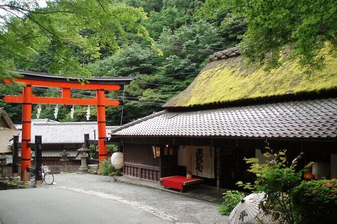 Private Walking Tour in Bamboo Forest & Hidden Spots in Arashiyama - Seiryōji (Saga Shakadō): a temple built like an aristocrat’s villa