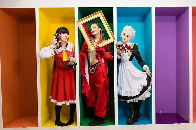 Professional Cosplay Photography Experience with English Guide - Meet the Pro: Posing and Expression Coaching That Actually Helps