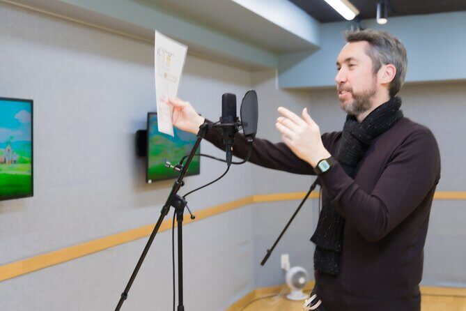 Professional Japanese Anime Voice Acting Workshop in Tokyo - Ikebukuro, a microphone, and the job you never knew you’d love