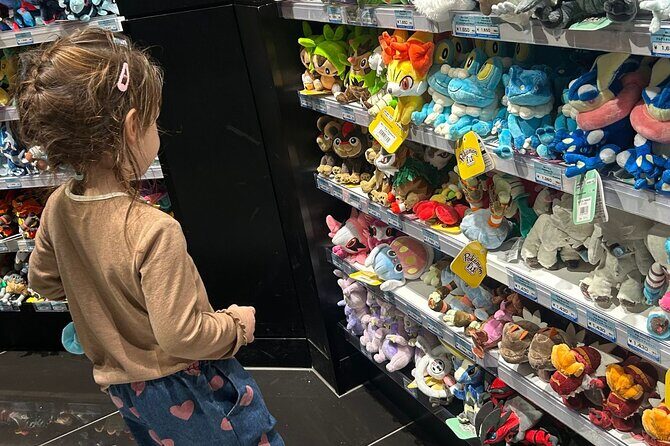 Real Anime Culture Tour in Shibuya: Food, Shopping & Game Fun - Taito Station Game Center Finale: Arcade Fun With Local Support