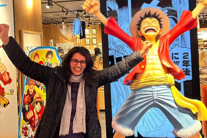 Real Anime Culture Tour in Shibuya: Food, Shopping & Game Fun - Meeting at Moyai Statue: Getting Going Without Stress