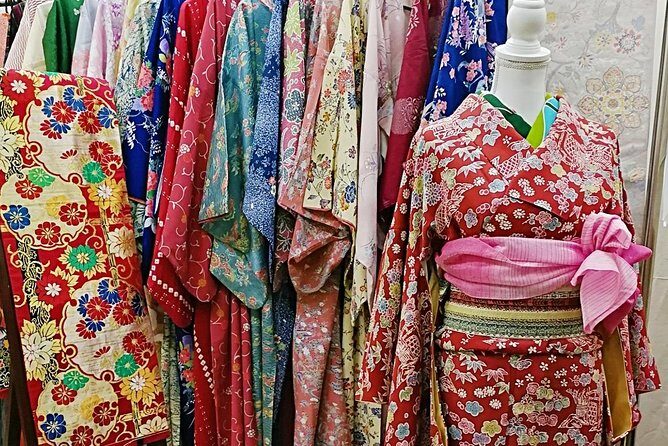 Real Kimono experience and Tsumami Kanzashi Workshop - Practical timing and logistics that affect your comfort
